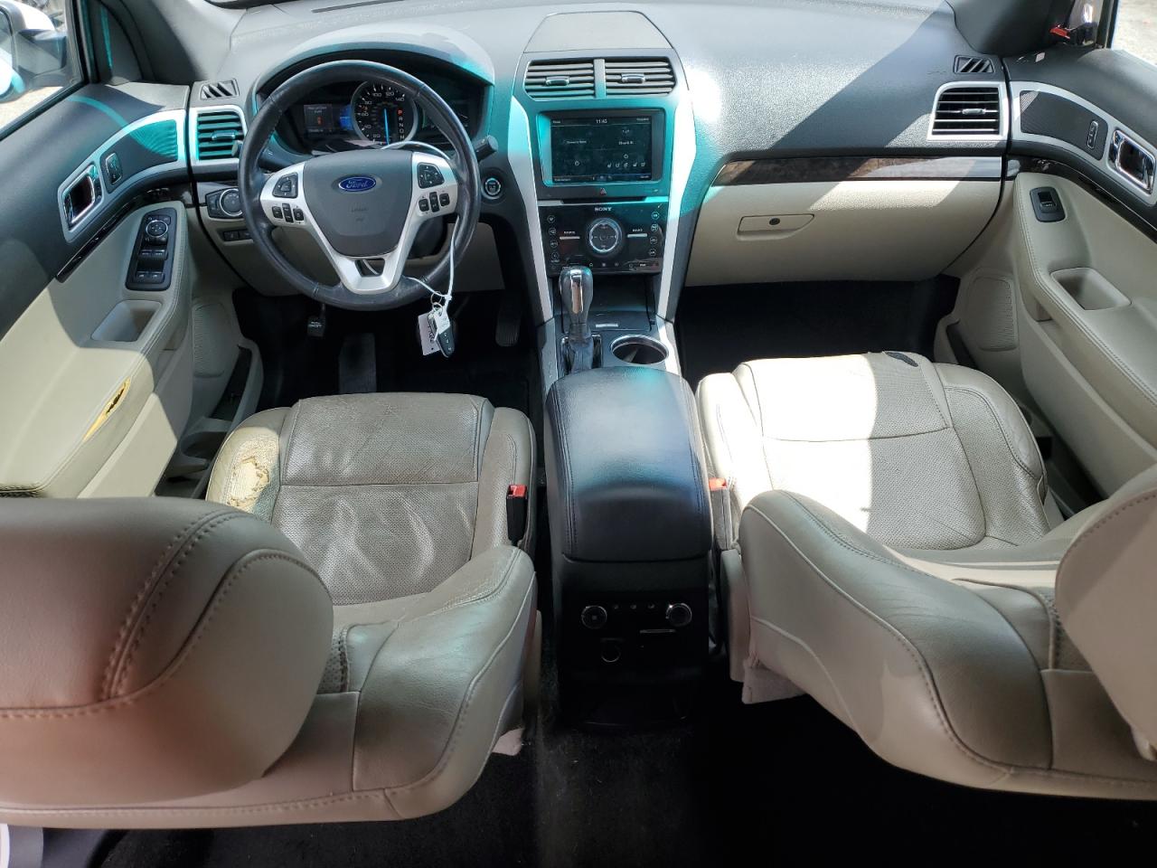 2014 Ford Explorer - Image 8