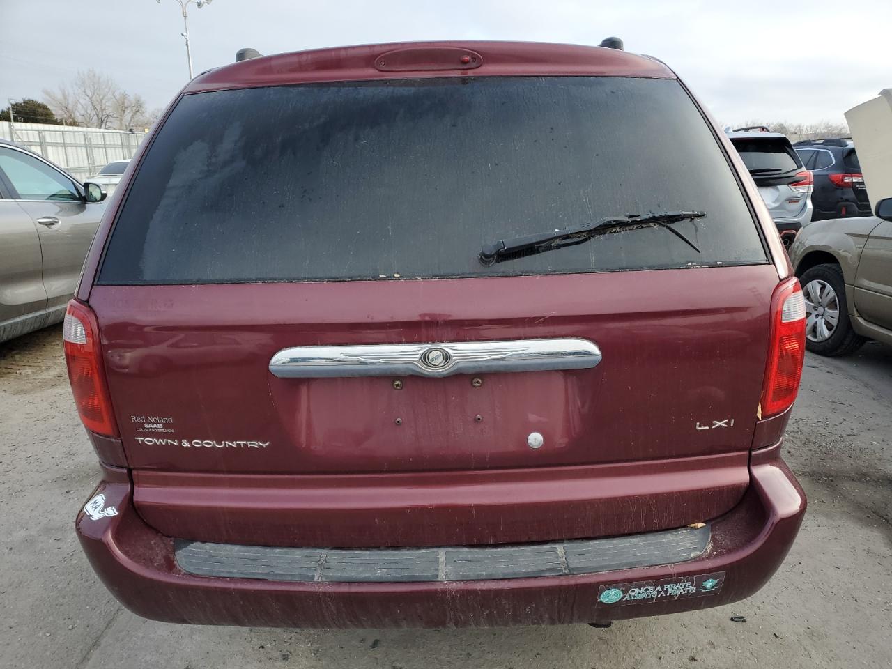 2001 Chrysler Town & Country - Image 6