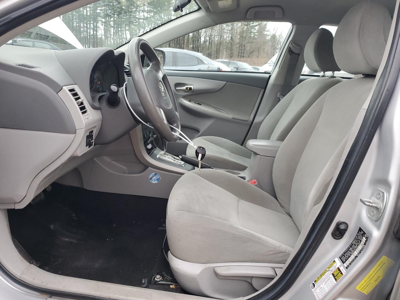2010 Toyota Corolla - Image 7