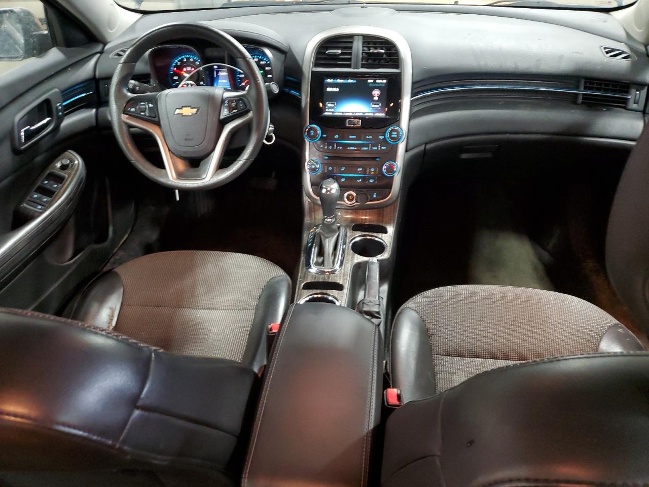 2015 Chevrolet Malibu - Image 8