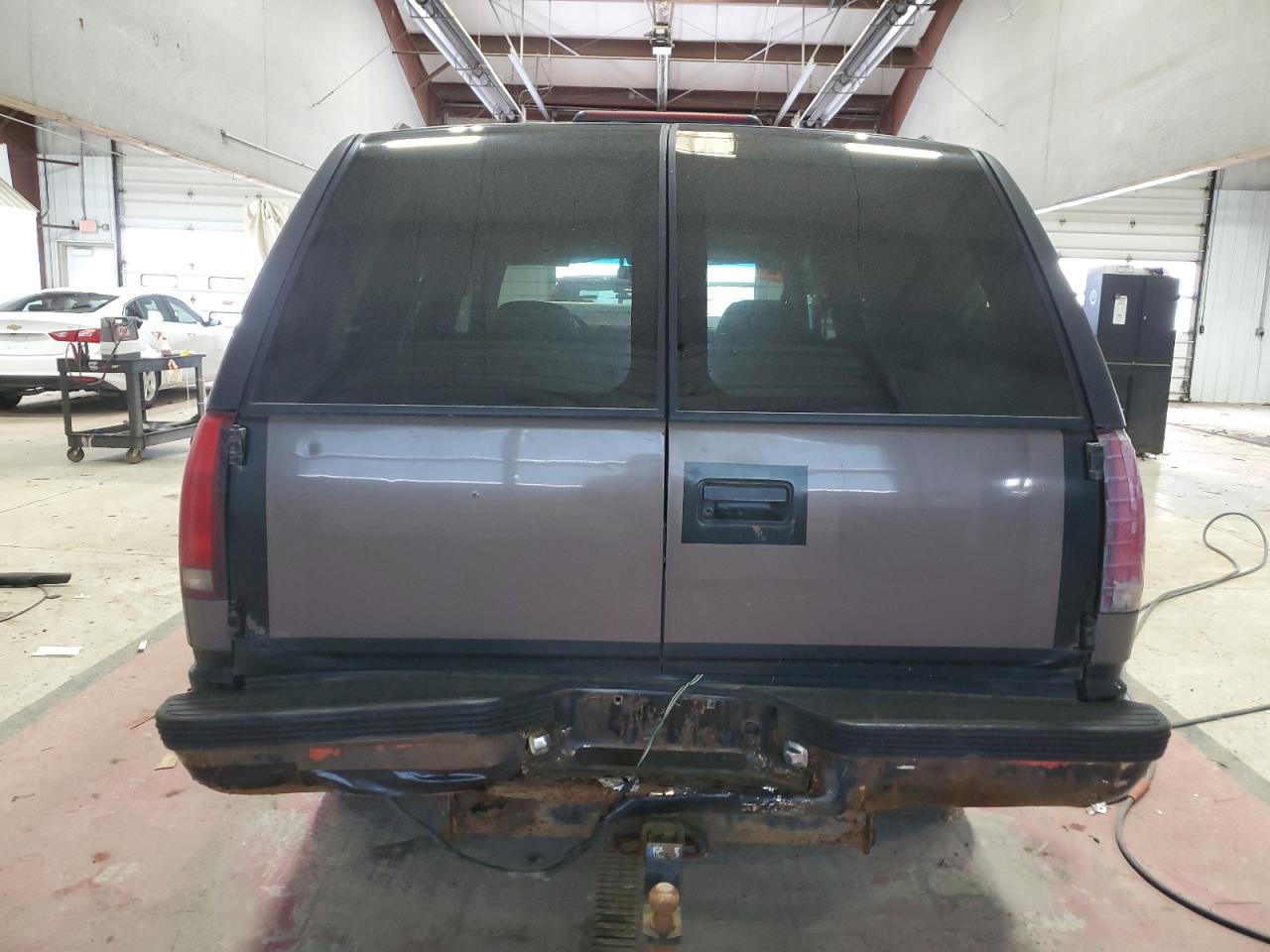 1998 Chevrolet Tahoe - Image 6