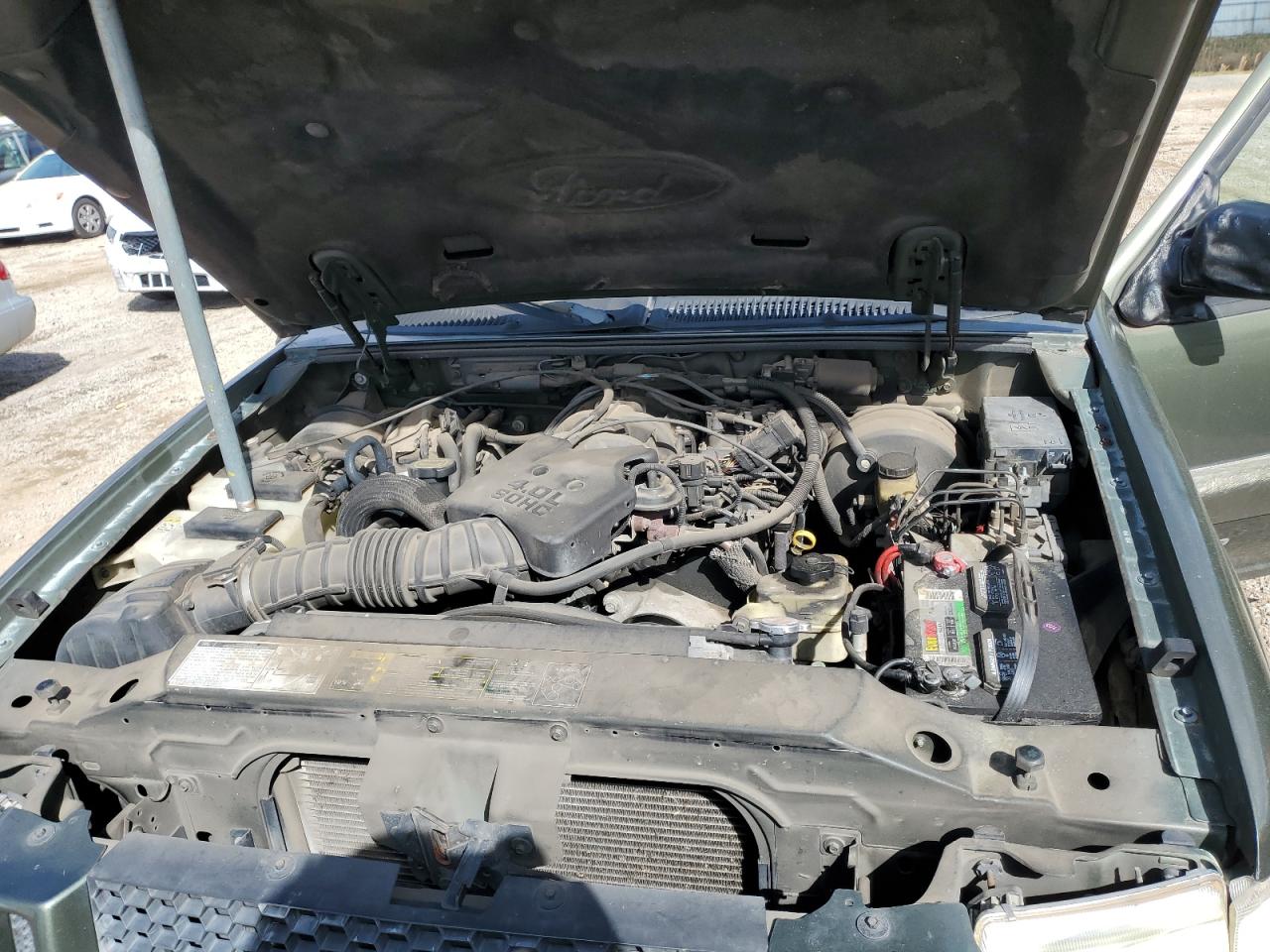 2002 Ford Explorer - Image 11