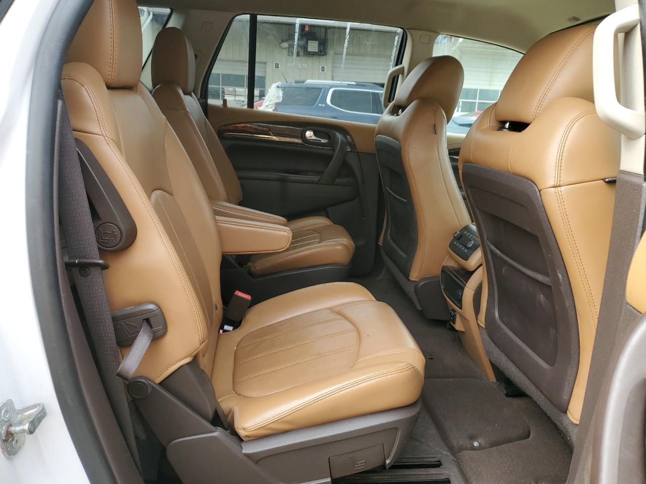 2016 Buick Enclave - Image 11