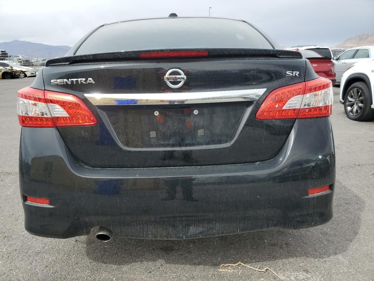 2015 Nissan Sentra - Image 6
