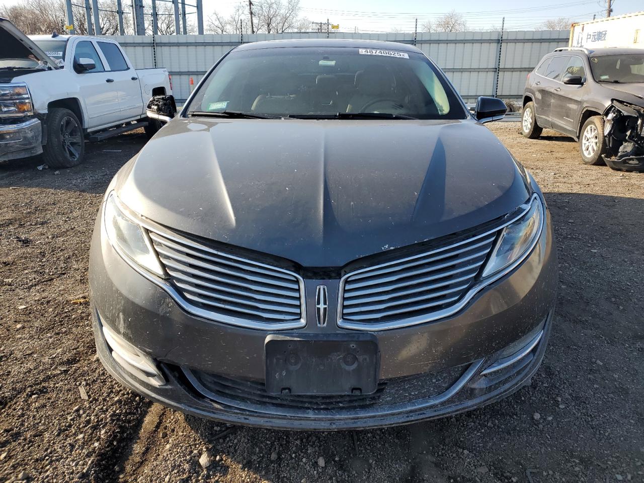 2016 Lincoln MKZ - Image 5
