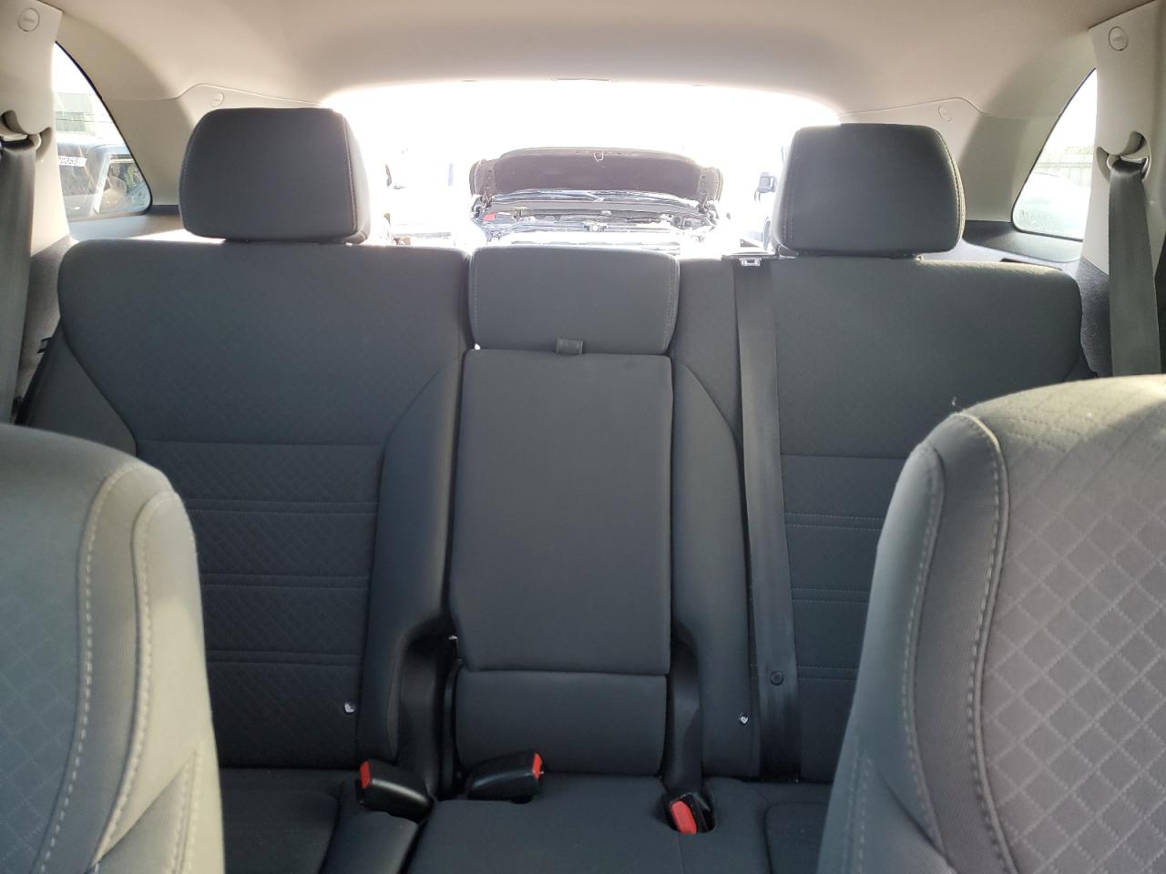 2017 Kia Sorento - Image 10