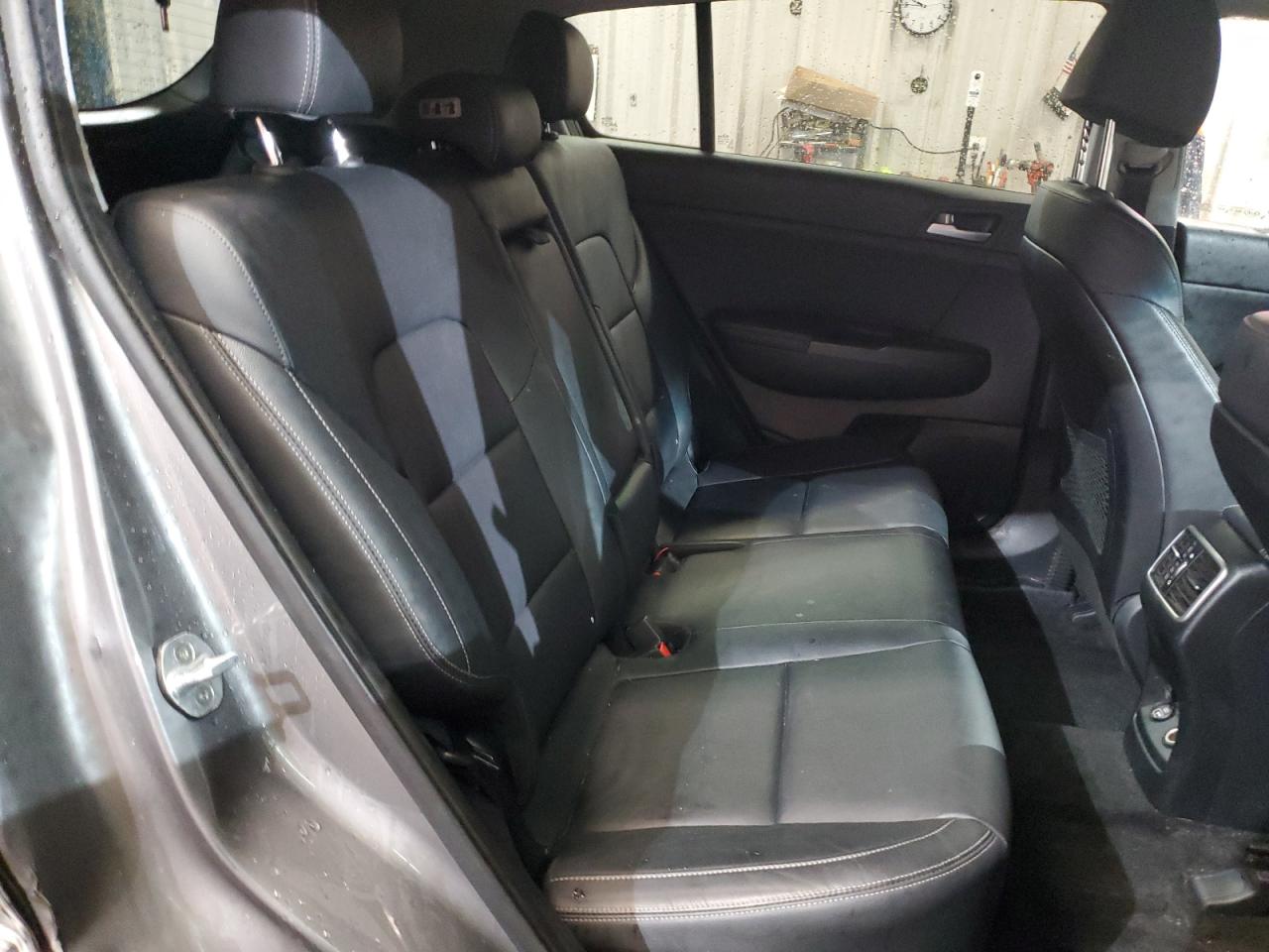 2017 Kia Sportage - Image 12