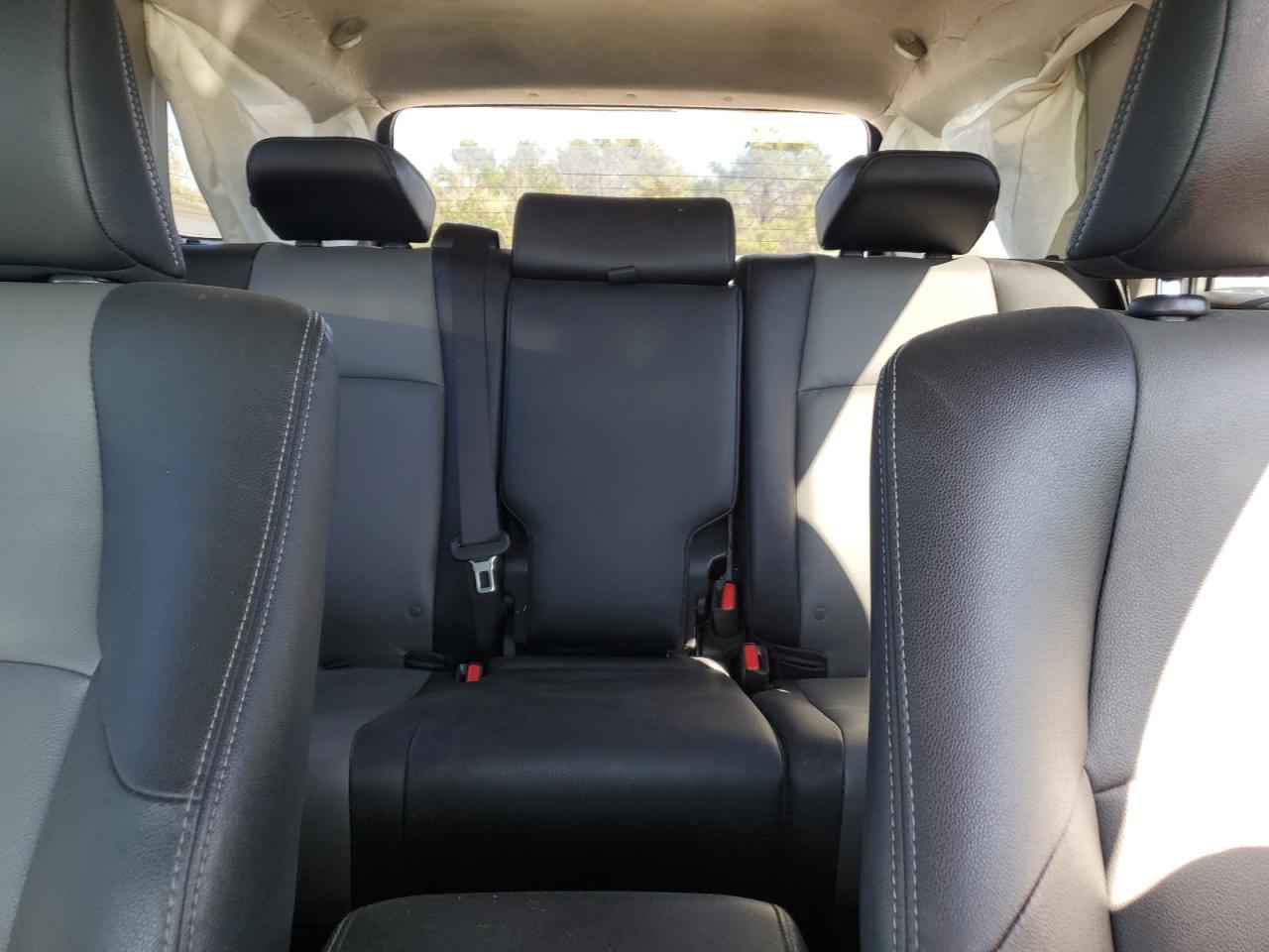 2021 Toyota 4Runner - Image 10