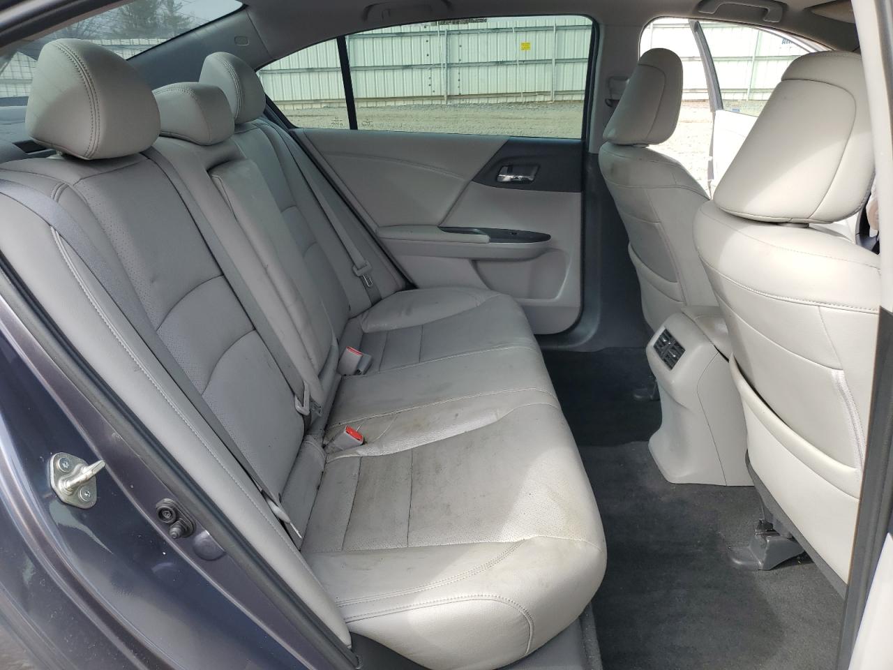 2016 Honda Accord - Image 11