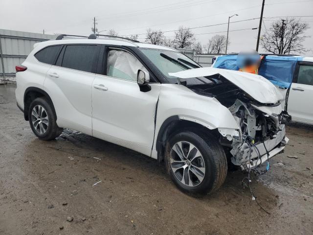  TOYOTA HIGHLANDER 2023 Белы