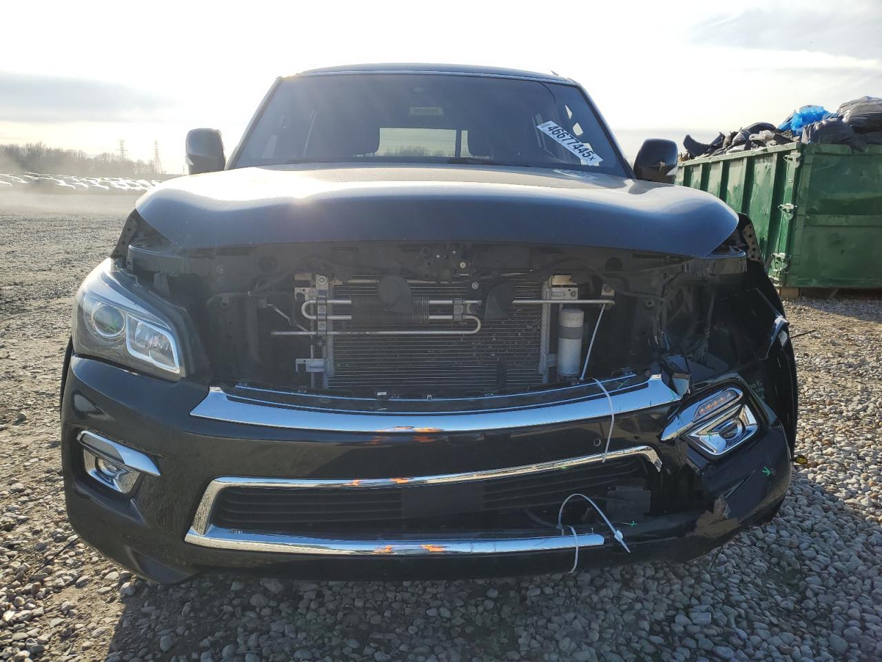 2017 Infiniti QX80 - Image 5