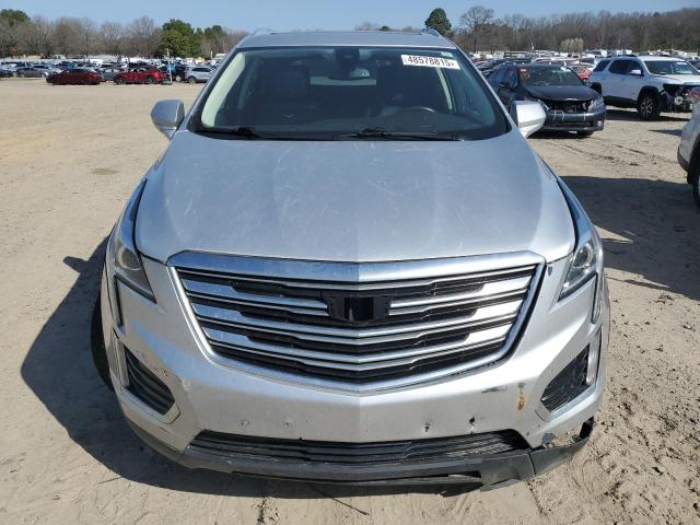 Parquets CADILLAC XT5 2017 Srebrny