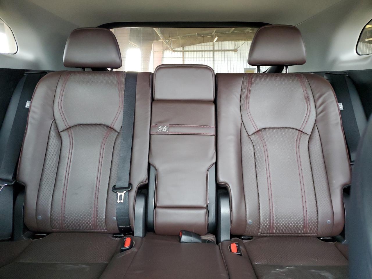 2017 Lexus RX - Image 10