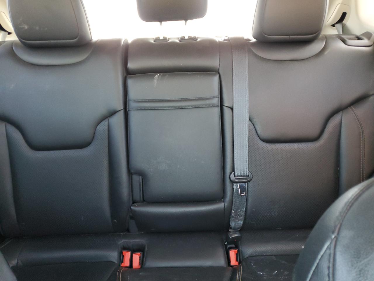 2018 Jeep Compass - Image 10