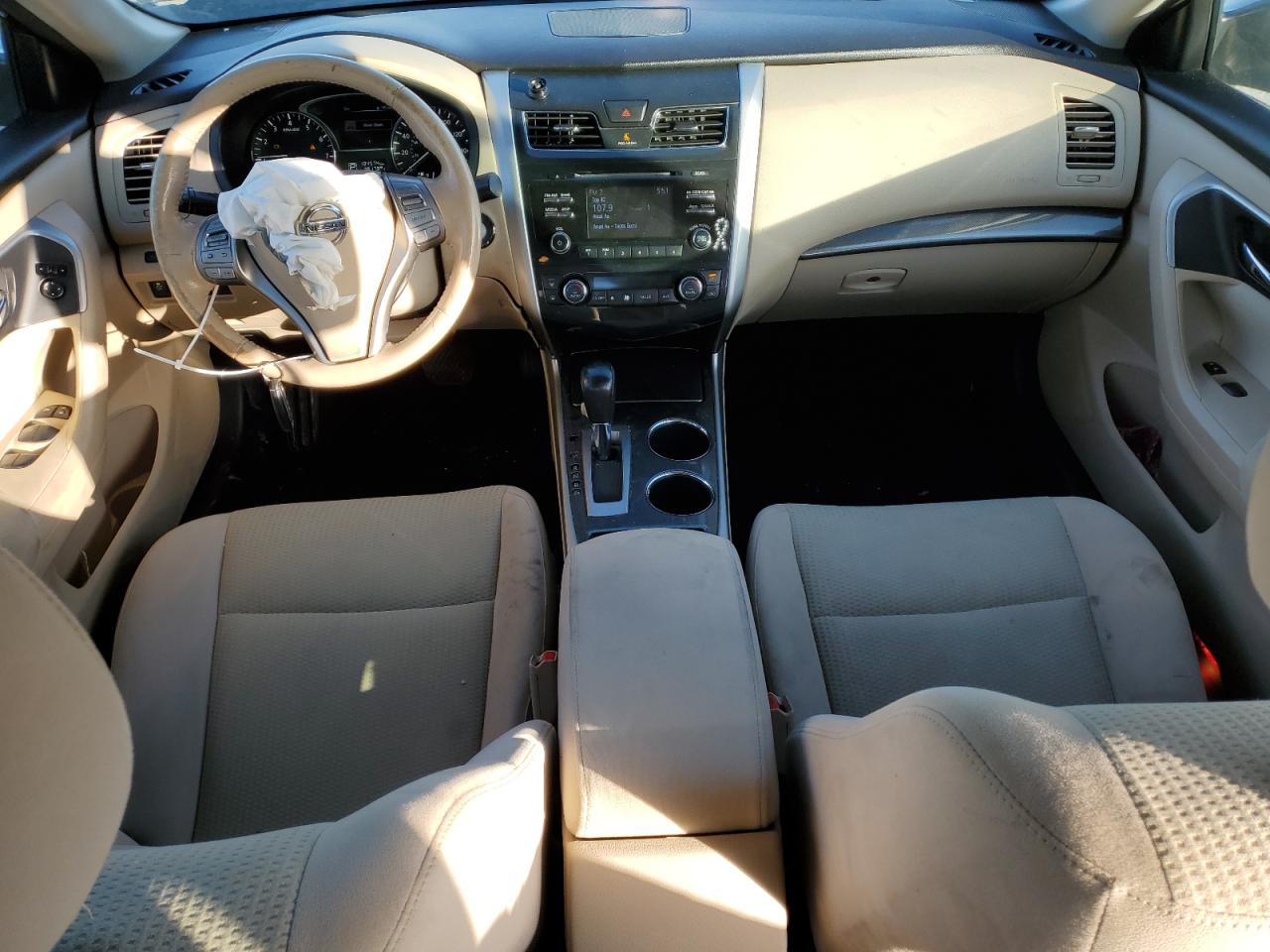 2015 Nissan Altima - Image 8