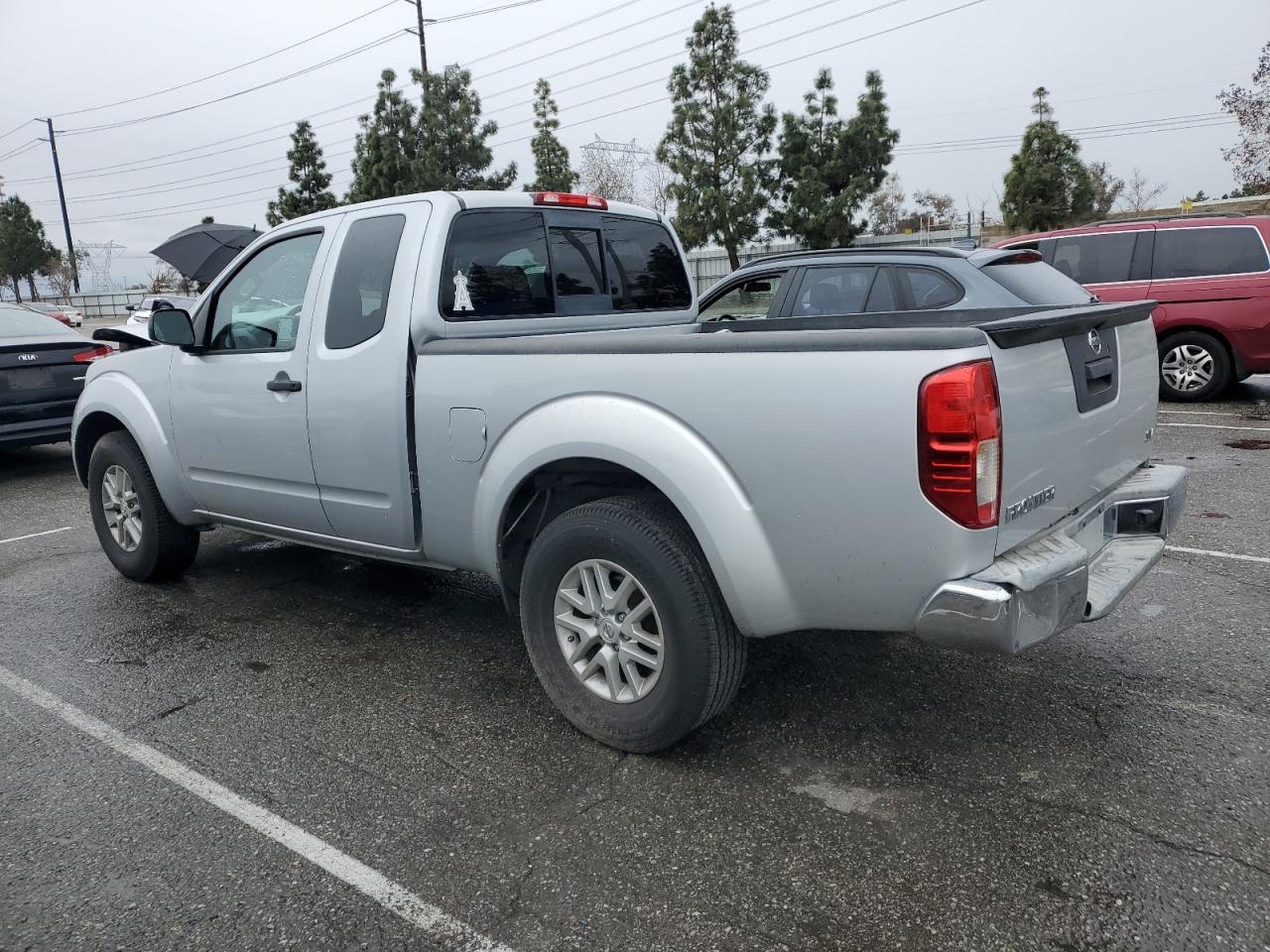 2015 Nissan Navara (Frontier) - Image 2