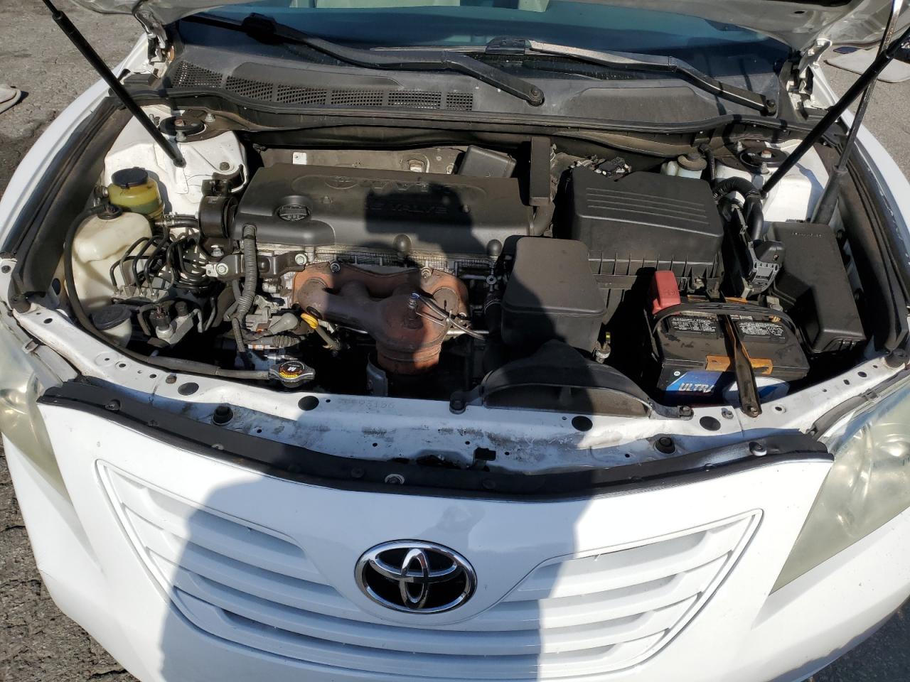 2009 Toyota Camry - Image 12