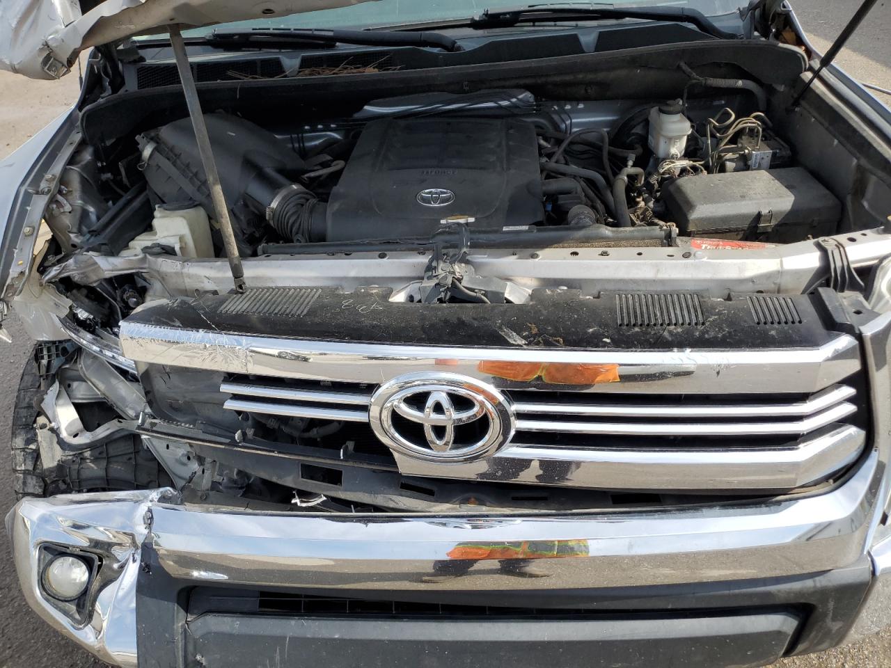 2017 Toyota Tundra - Image 11