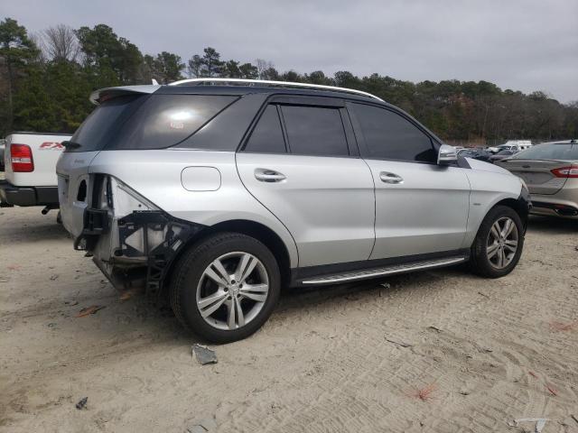 Parquets MERCEDES-BENZ M-CLASS 2012 Silver
