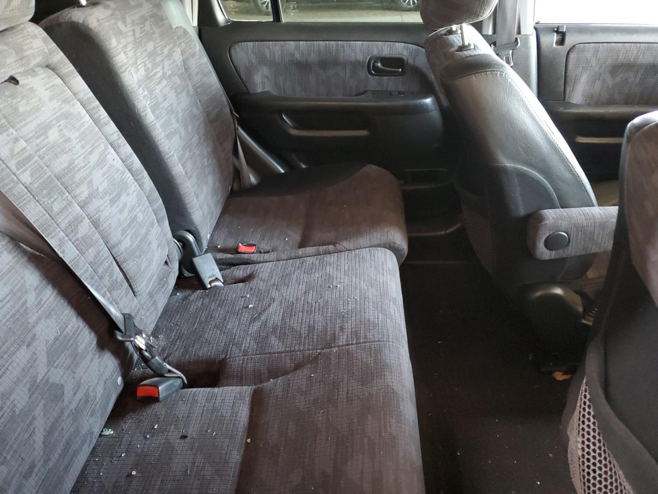2003 Honda CR-V - Image 11