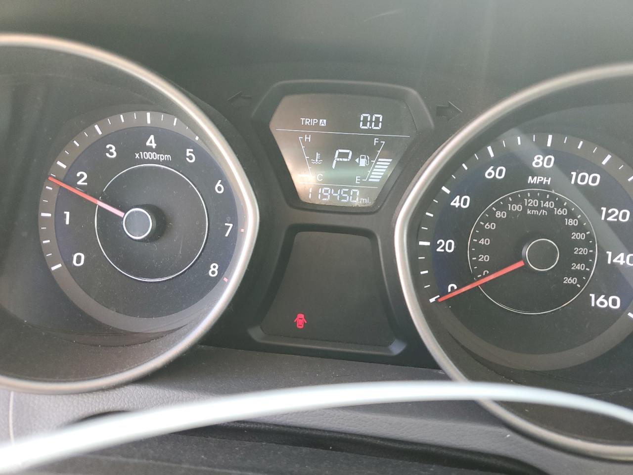 2014 Hyundai Elantra - Image 9