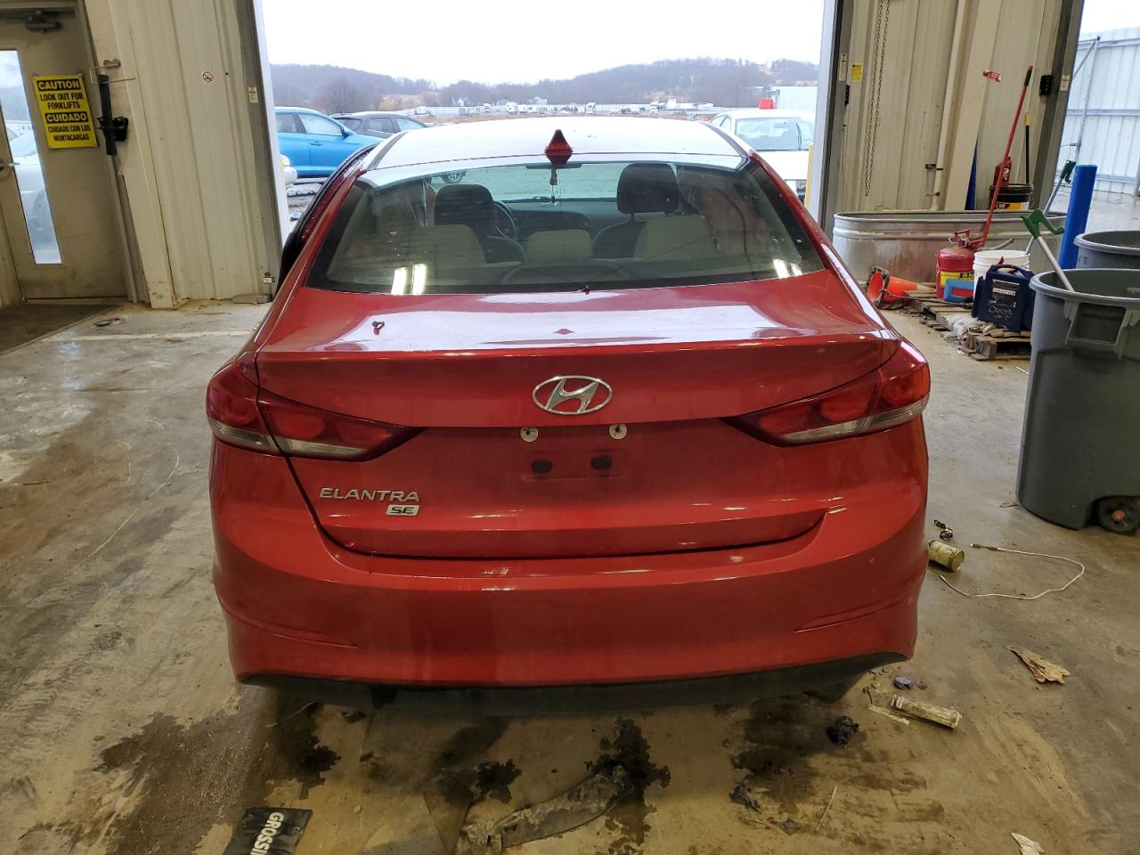 2017 Hyundai Elantra - Image 6
