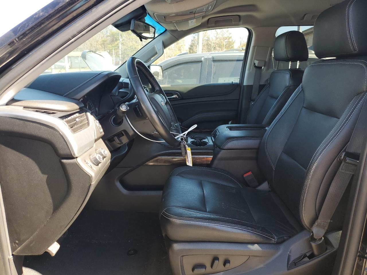 2019 Chevrolet Tahoe K1500 Ls VIN: 1GNSKAKC4KR341147 Lot: 49372655
