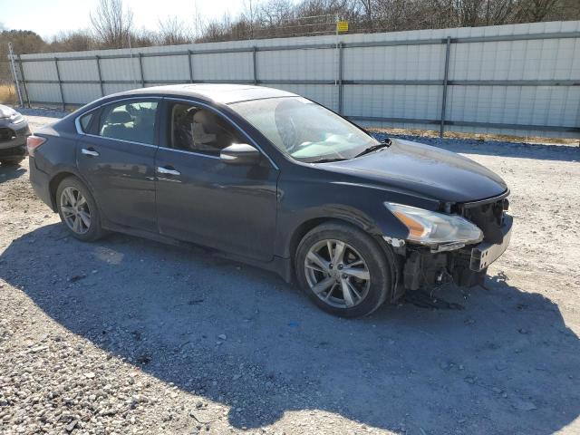  NISSAN ALTIMA 2015 Черен
