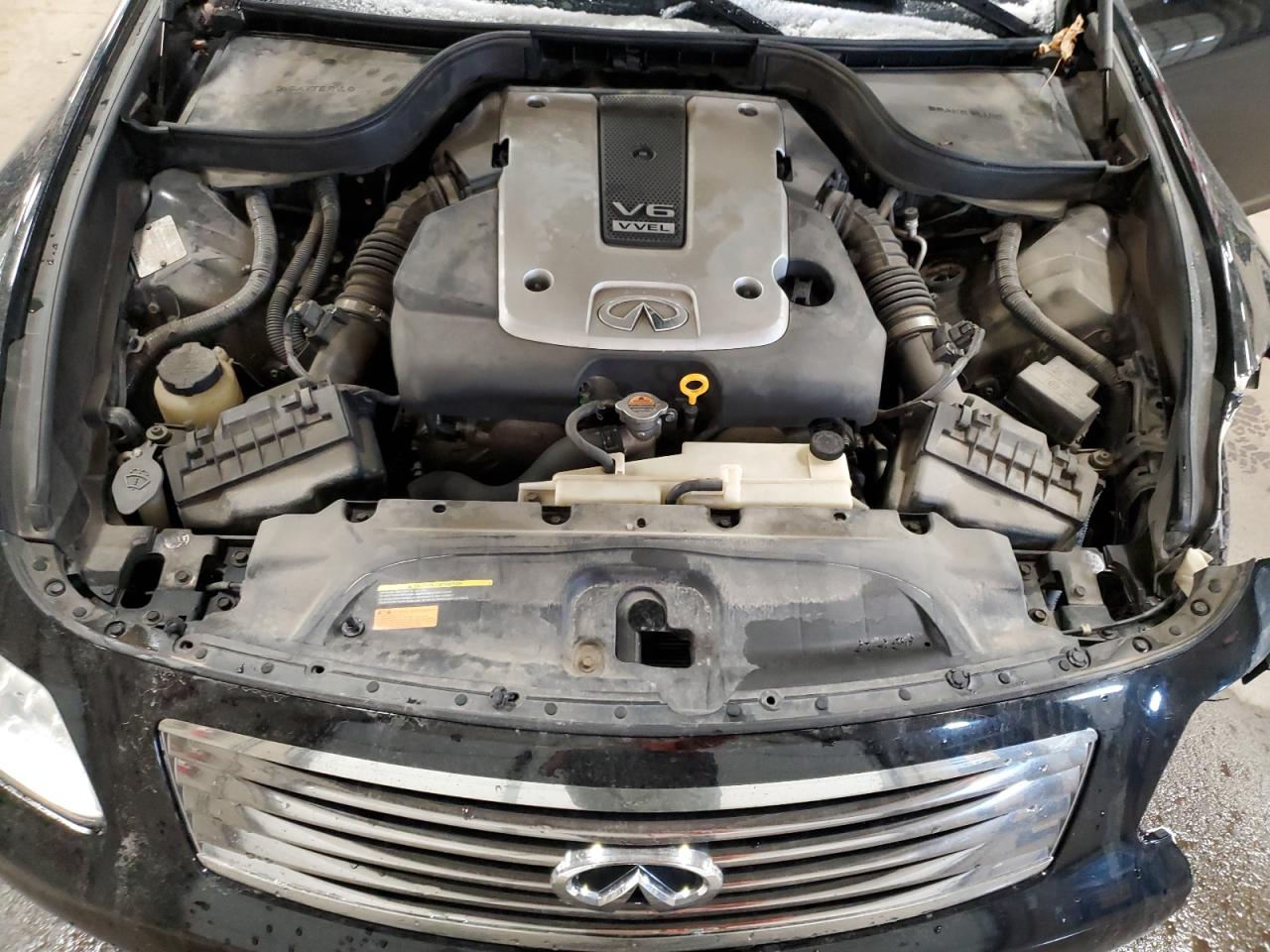 2009 Infiniti G - Image 11