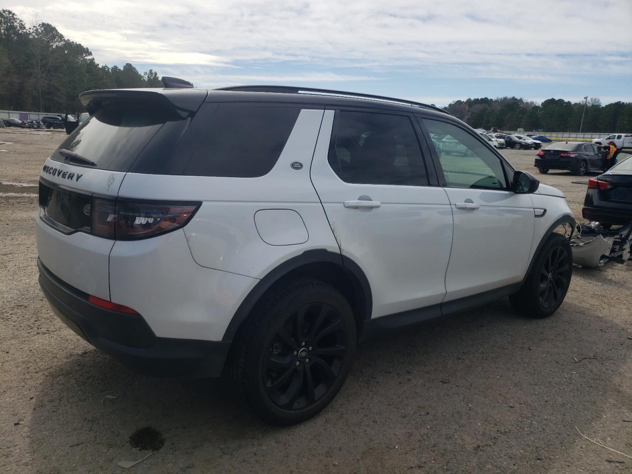 2020 Land Rover Discovery - Image 3