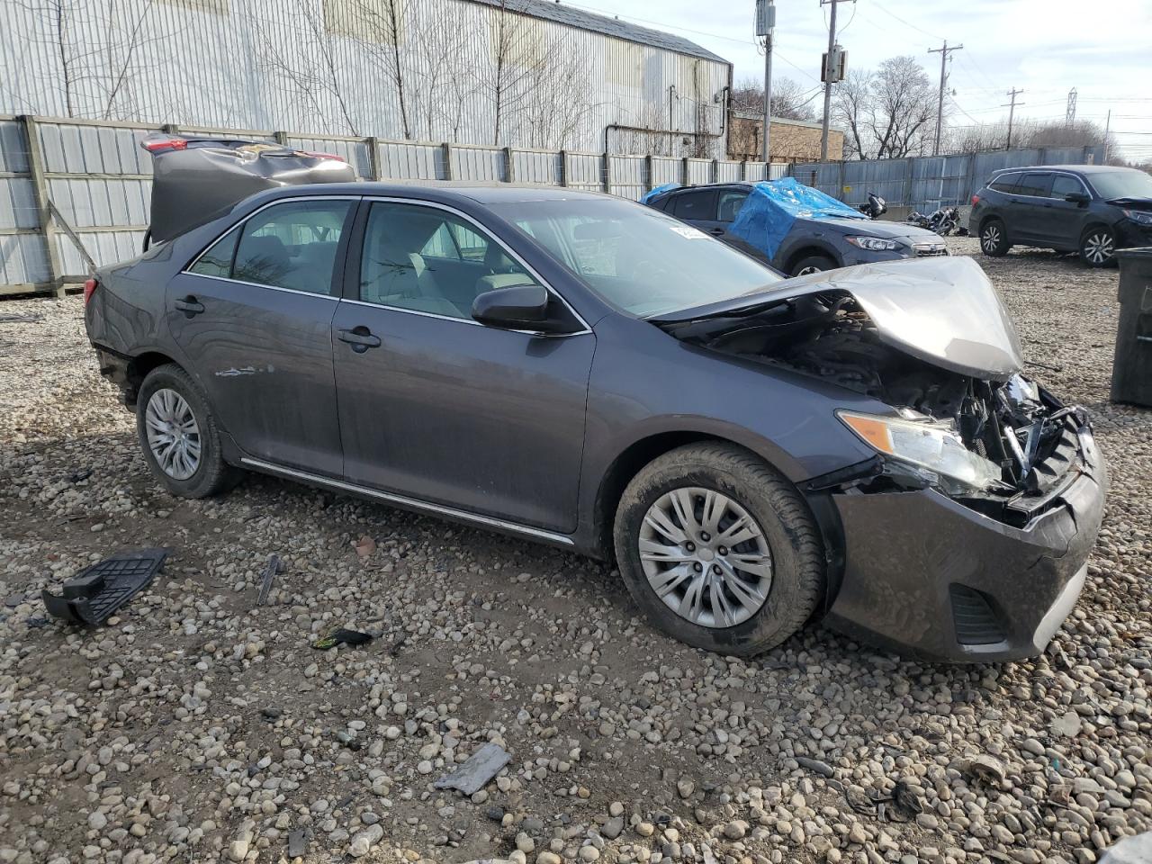 2014 Toyota Camry - Image 4