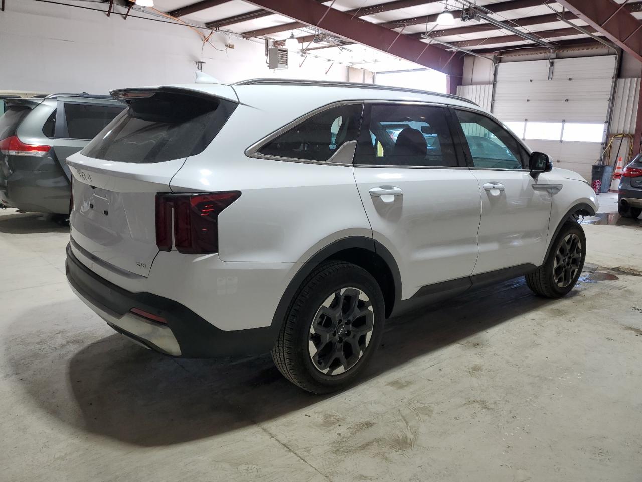 2024 Kia Sorento - Image 3