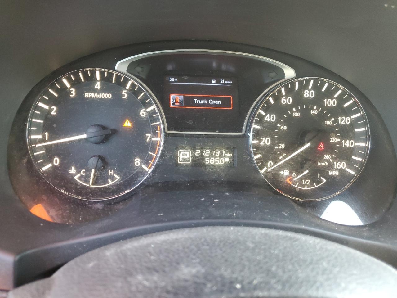 2015 Nissan Altima - Image 9