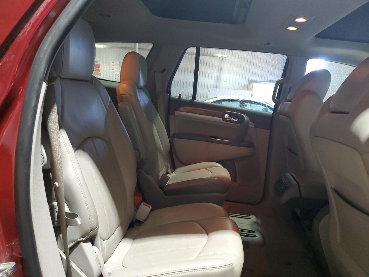 2011 Buick Enclave - Image 11