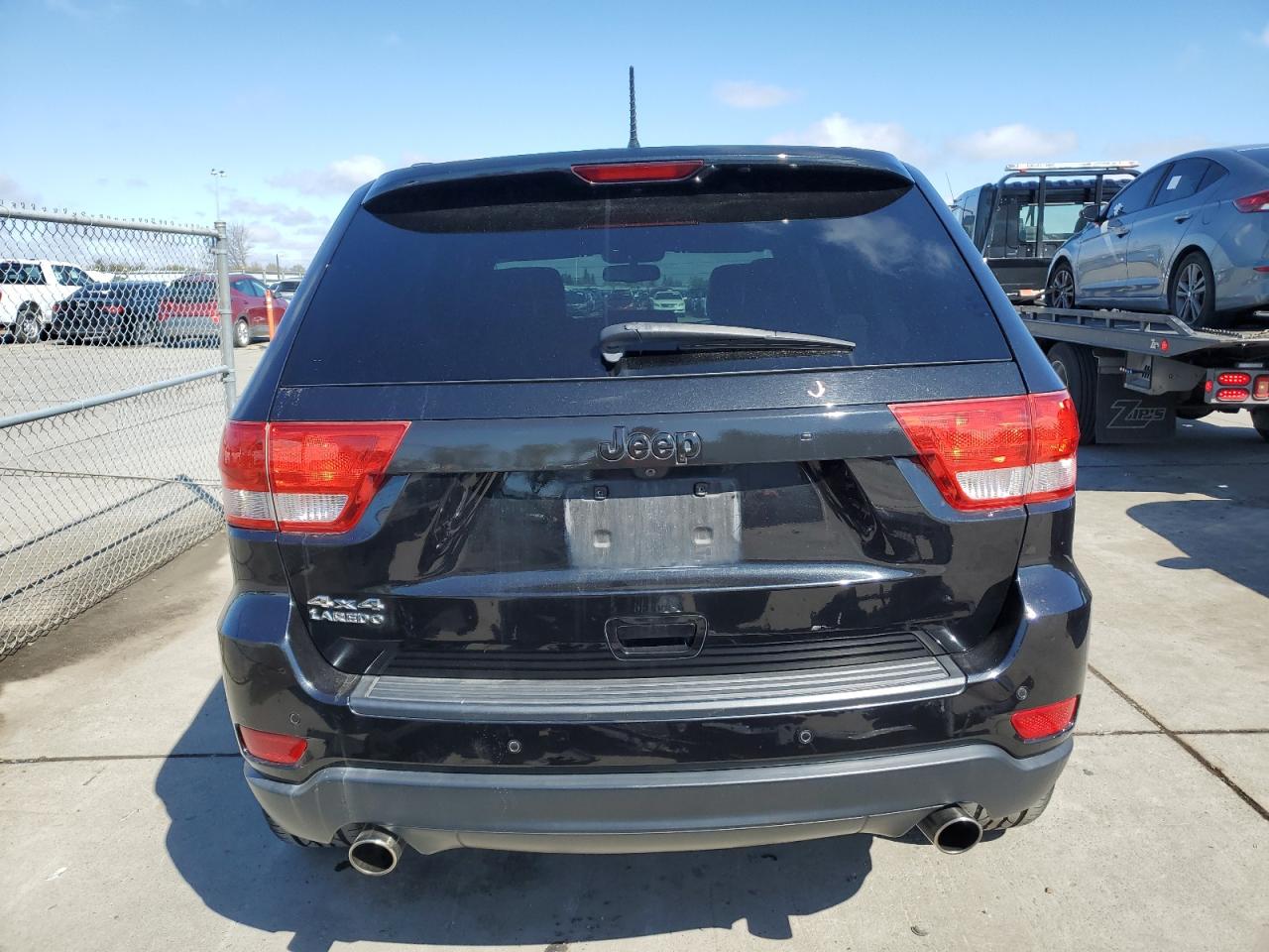 2013 Jeep Grand Cherokee - Image 6