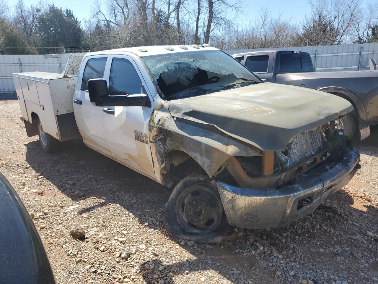 2018 RAM 3500 - Image 4