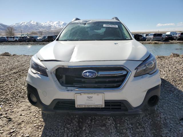  SUBARU OUTBACK 2018 White