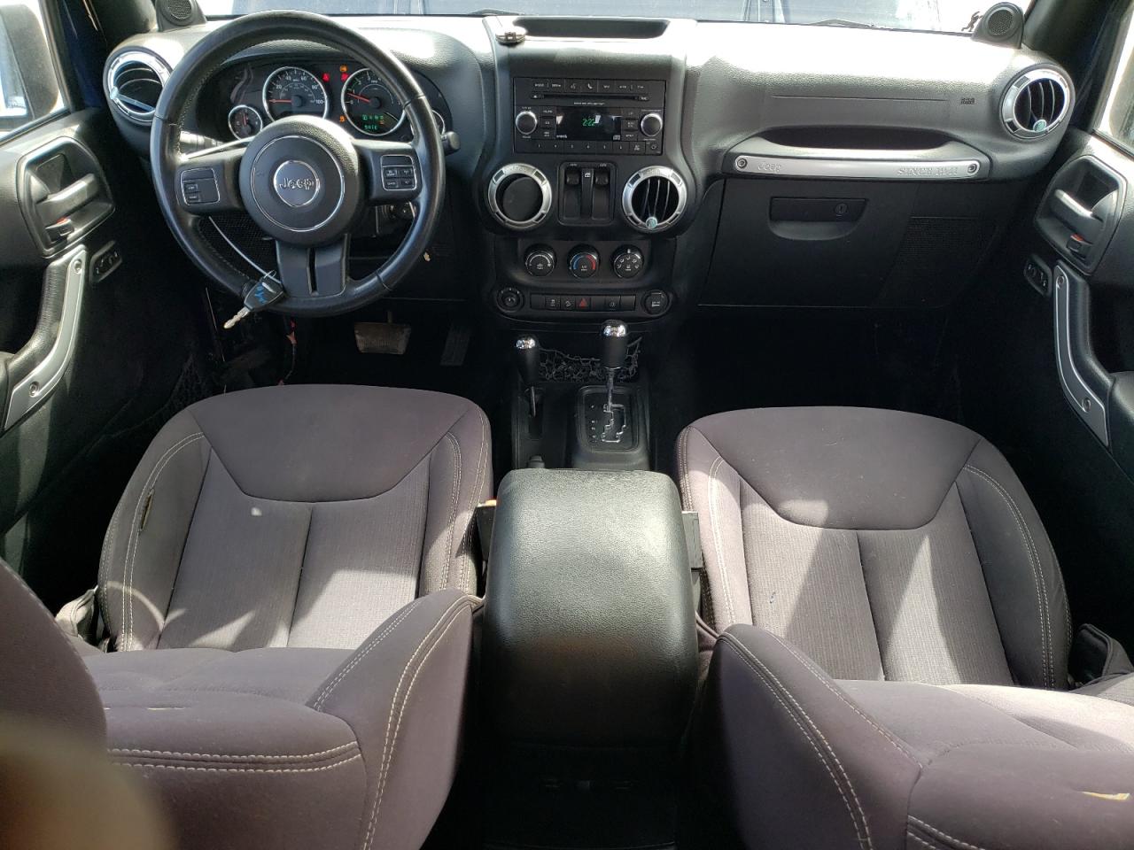 2013 Jeep Wrangler - Image 8