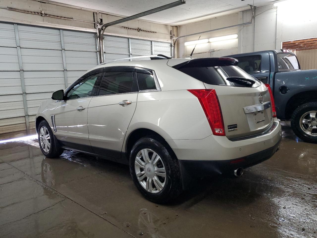 2013 Cadillac SRX - Image 2