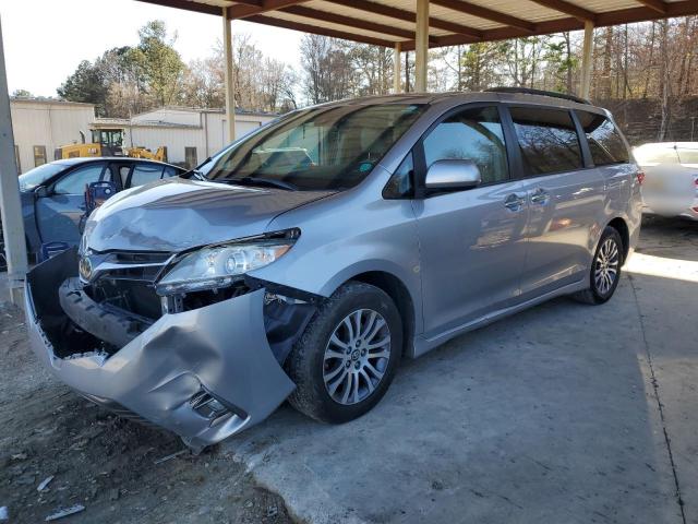 2018 Toyota Sienna Xle