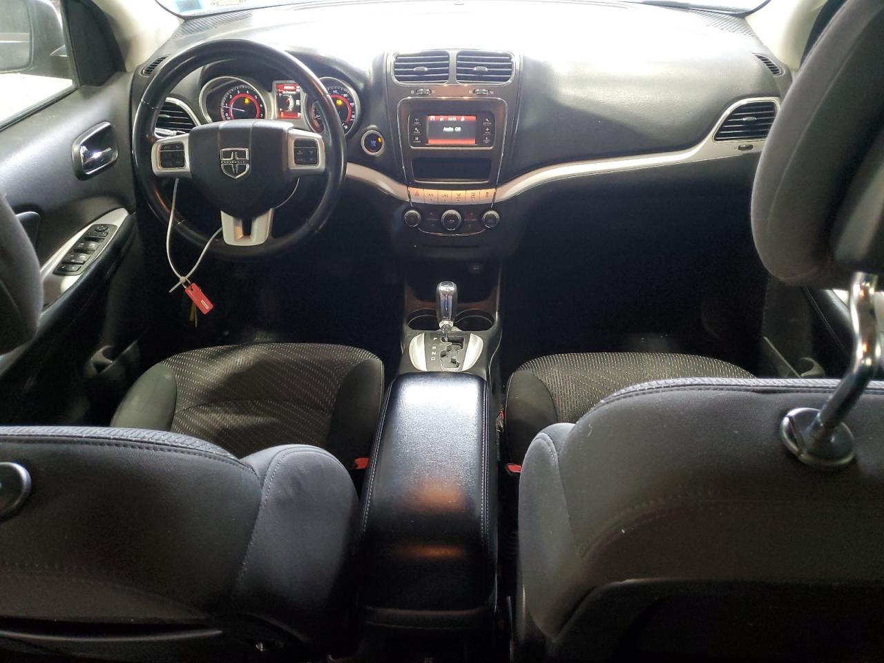 2016 Dodge Journey - Image 8
