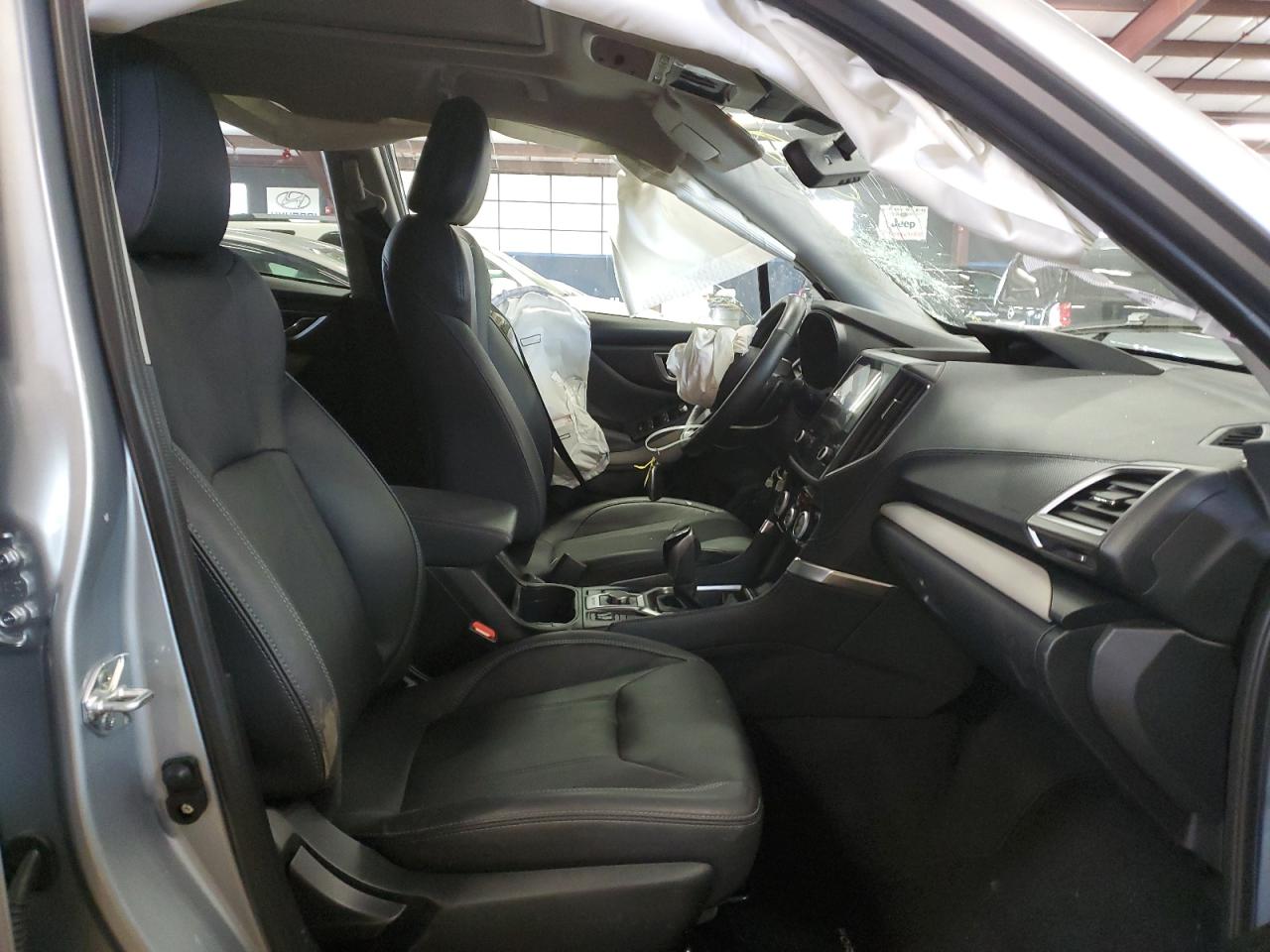 2024 Subaru Forester - Image 7