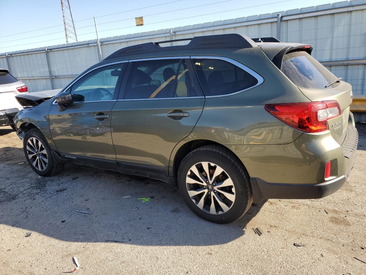 2015 Subaru Outback - Image 2