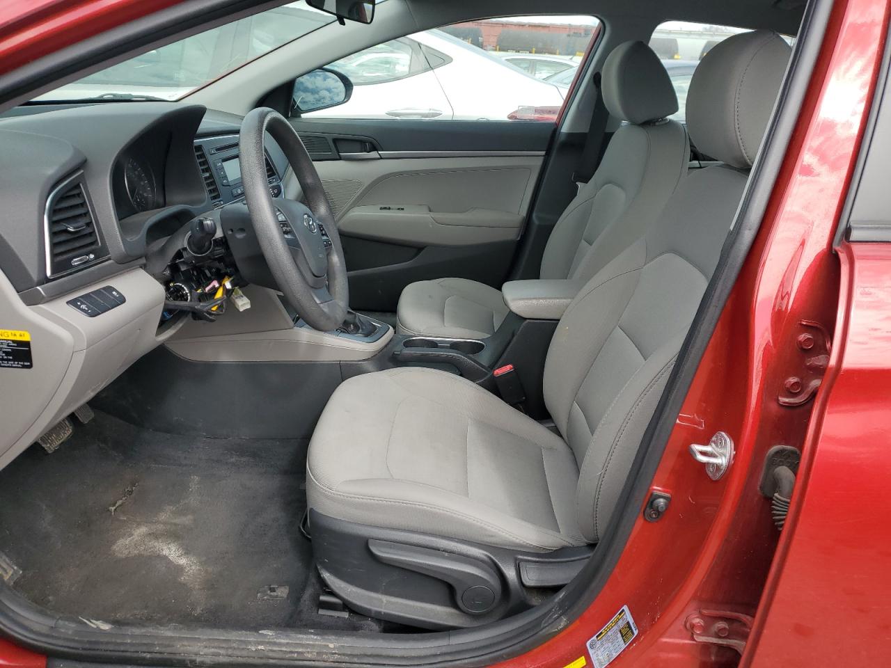 2017 Hyundai Elantra - Image 7