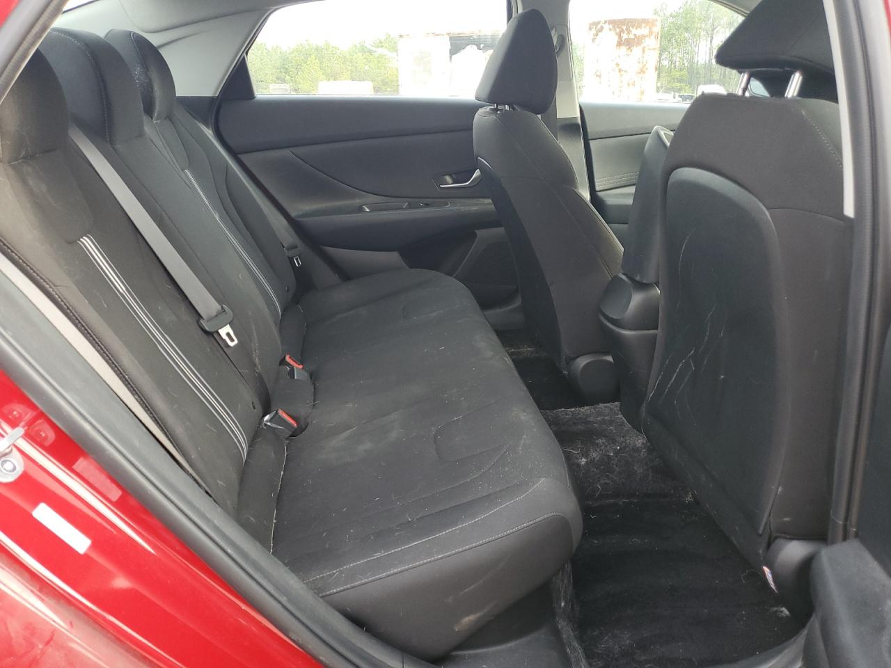 2023 Hyundai Elantra - Image 10