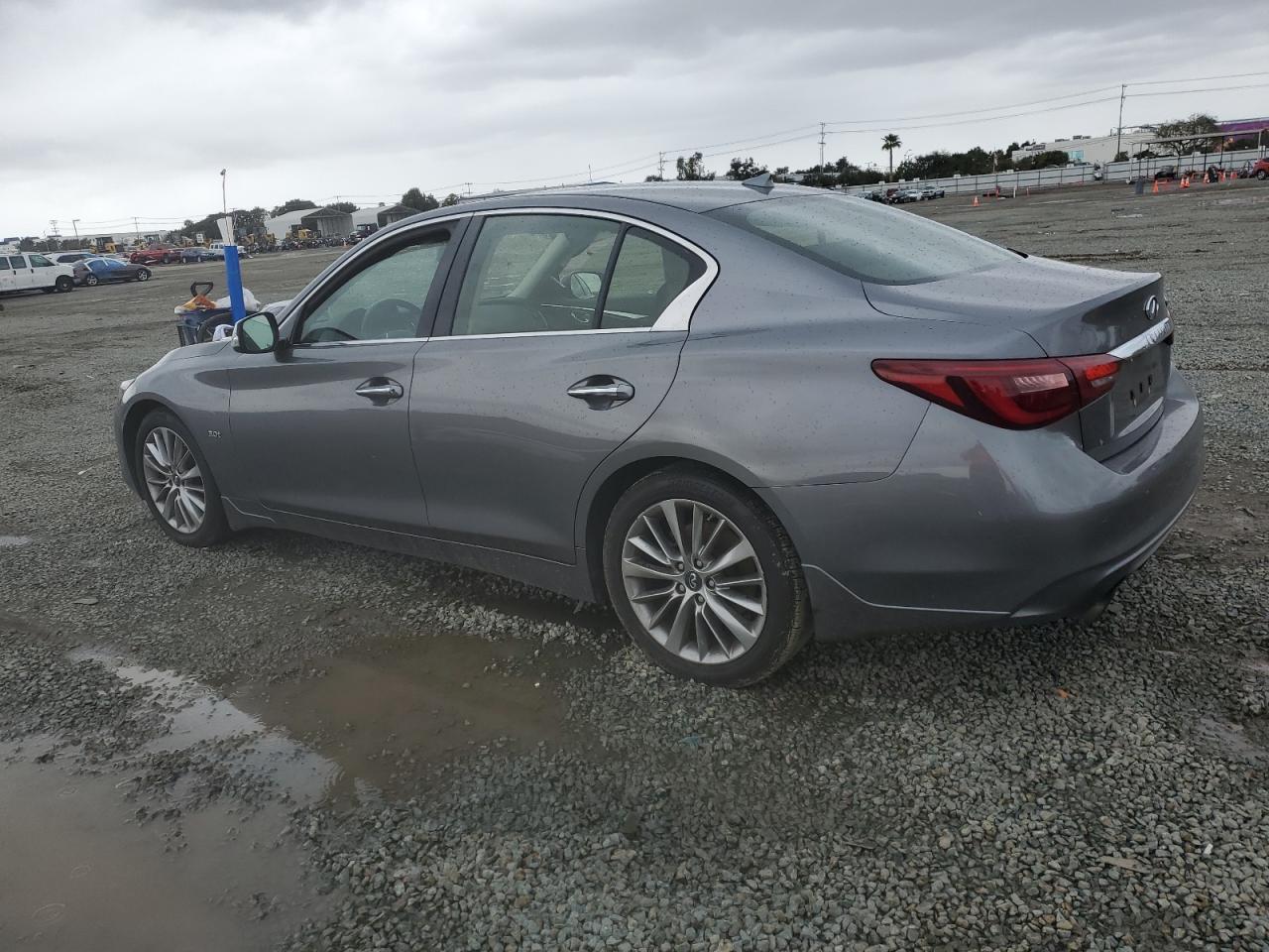2018 Infiniti Q50 - Image 2