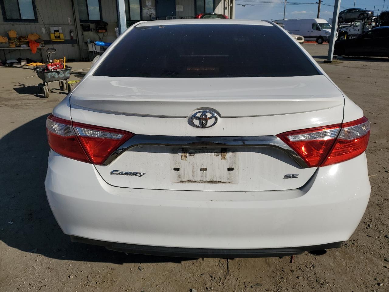 2015 Toyota Camry - Image 6