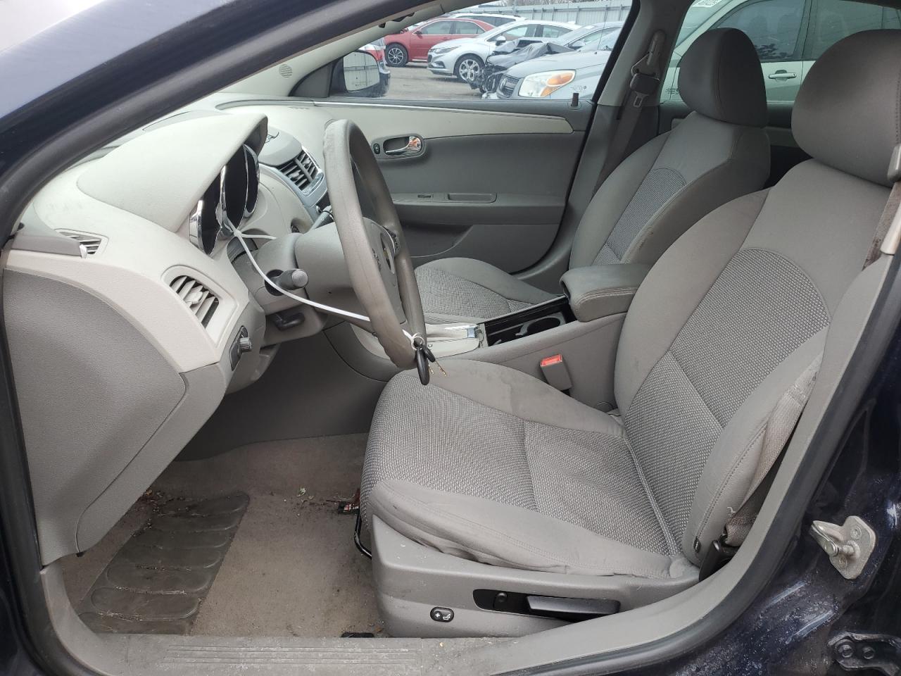 2012 Chevrolet Malibu - Image 7