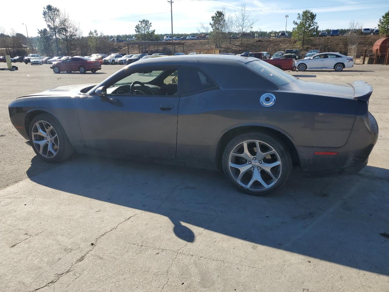 2016 Dodge Challenger - Image 2