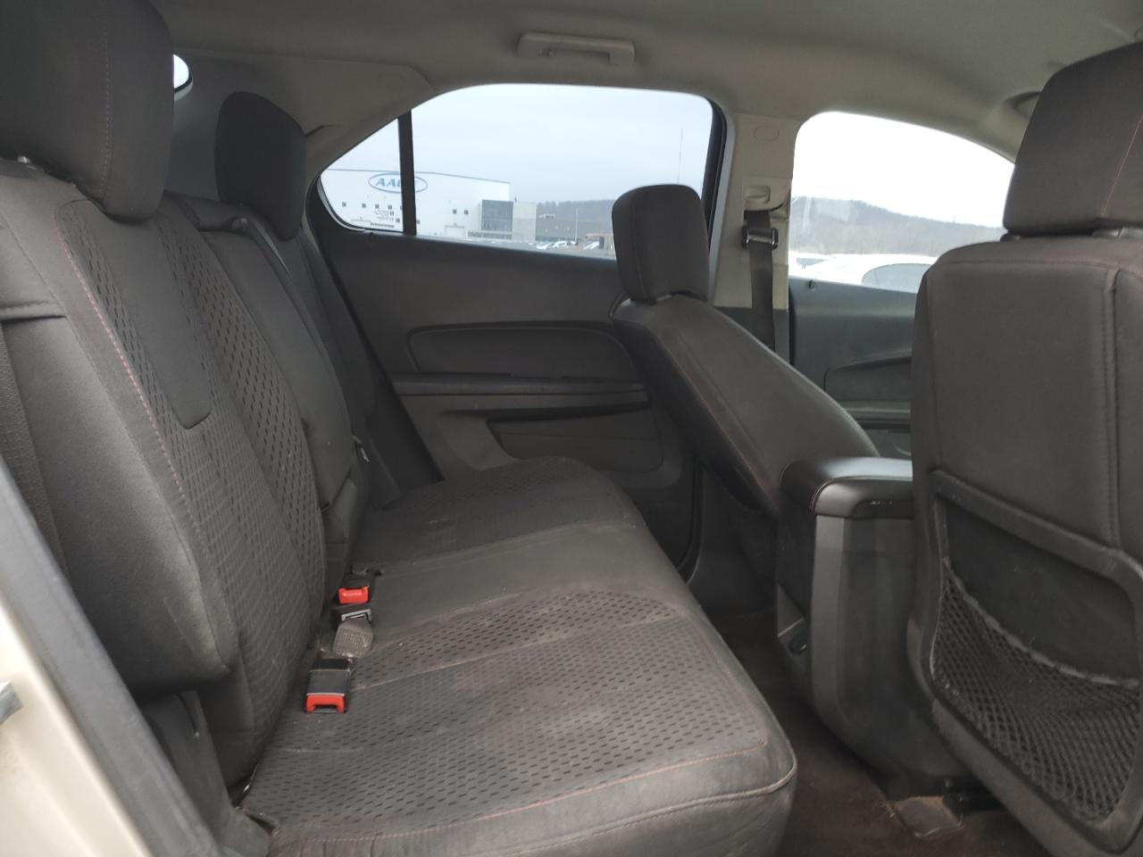 2015 Chevrolet Equinox - Image 11